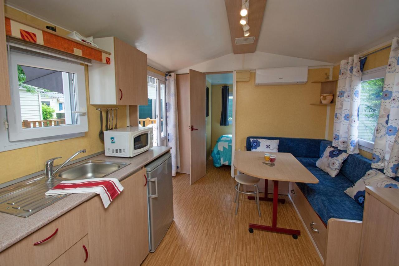 Camping Les Mimosas Hotel Pégomas Esterno foto