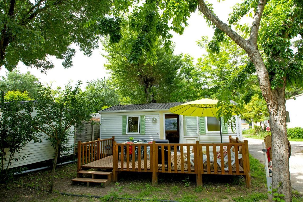Camping Les Mimosas Hotel Pégomas Esterno foto