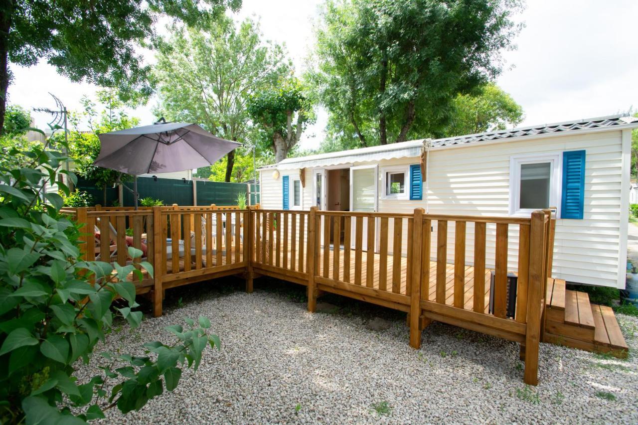 Camping Les Mimosas Hotel Pégomas Esterno foto