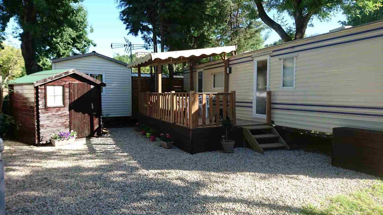Camping Les Mimosas Hotel Pégomas Esterno foto