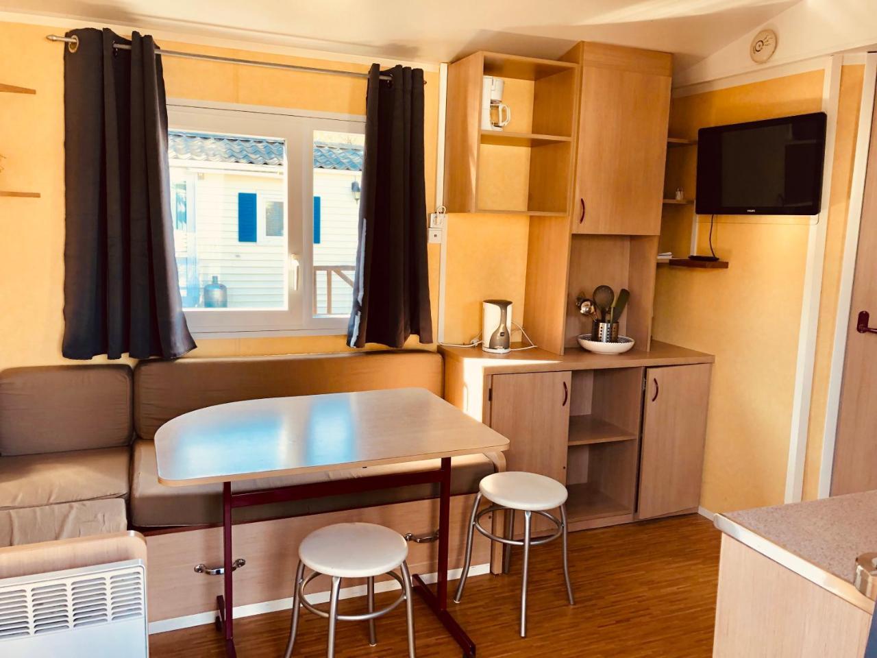 Camping Les Mimosas Hotel Pégomas Esterno foto
