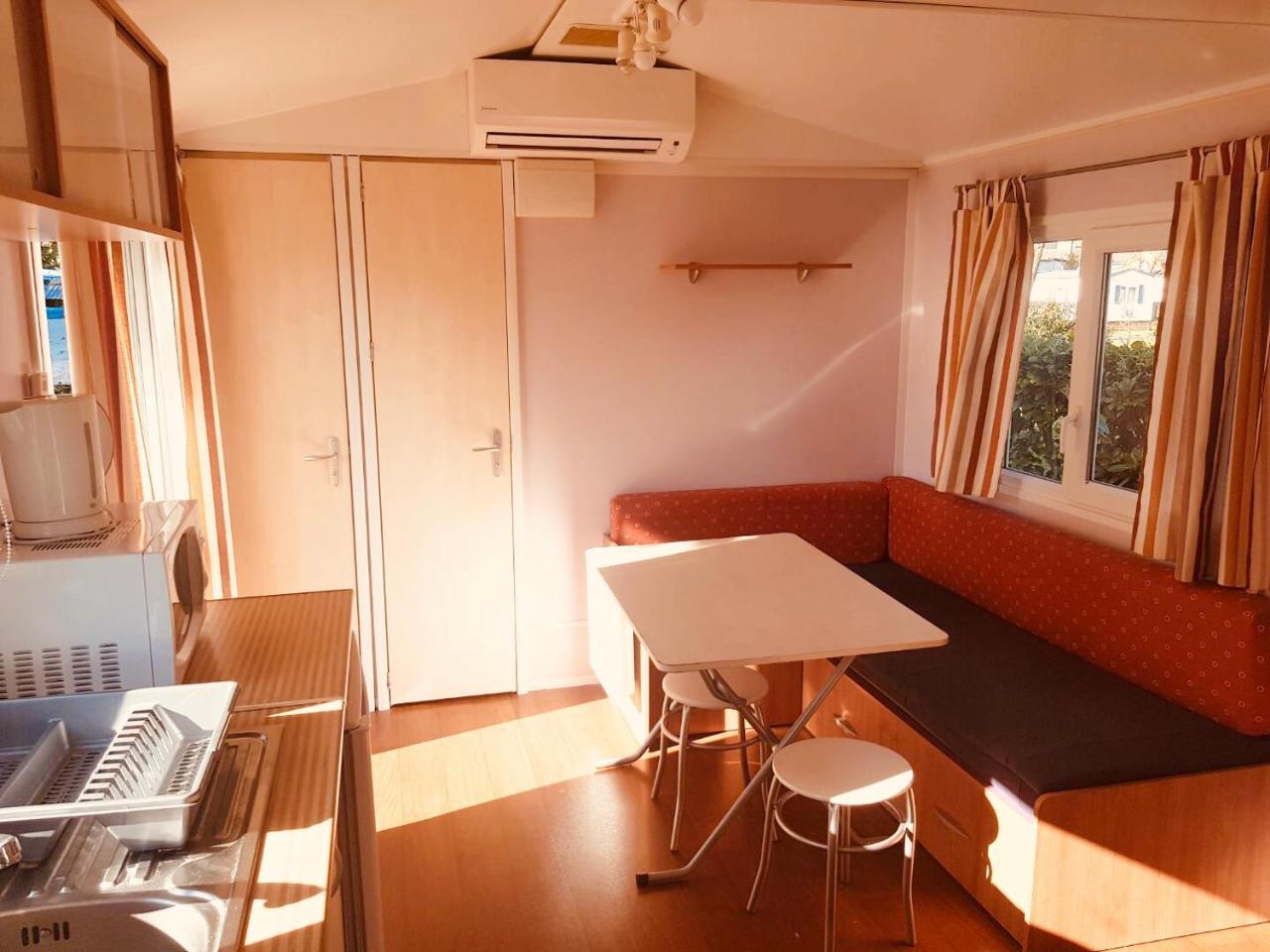 Camping Les Mimosas Hotel Pégomas Esterno foto