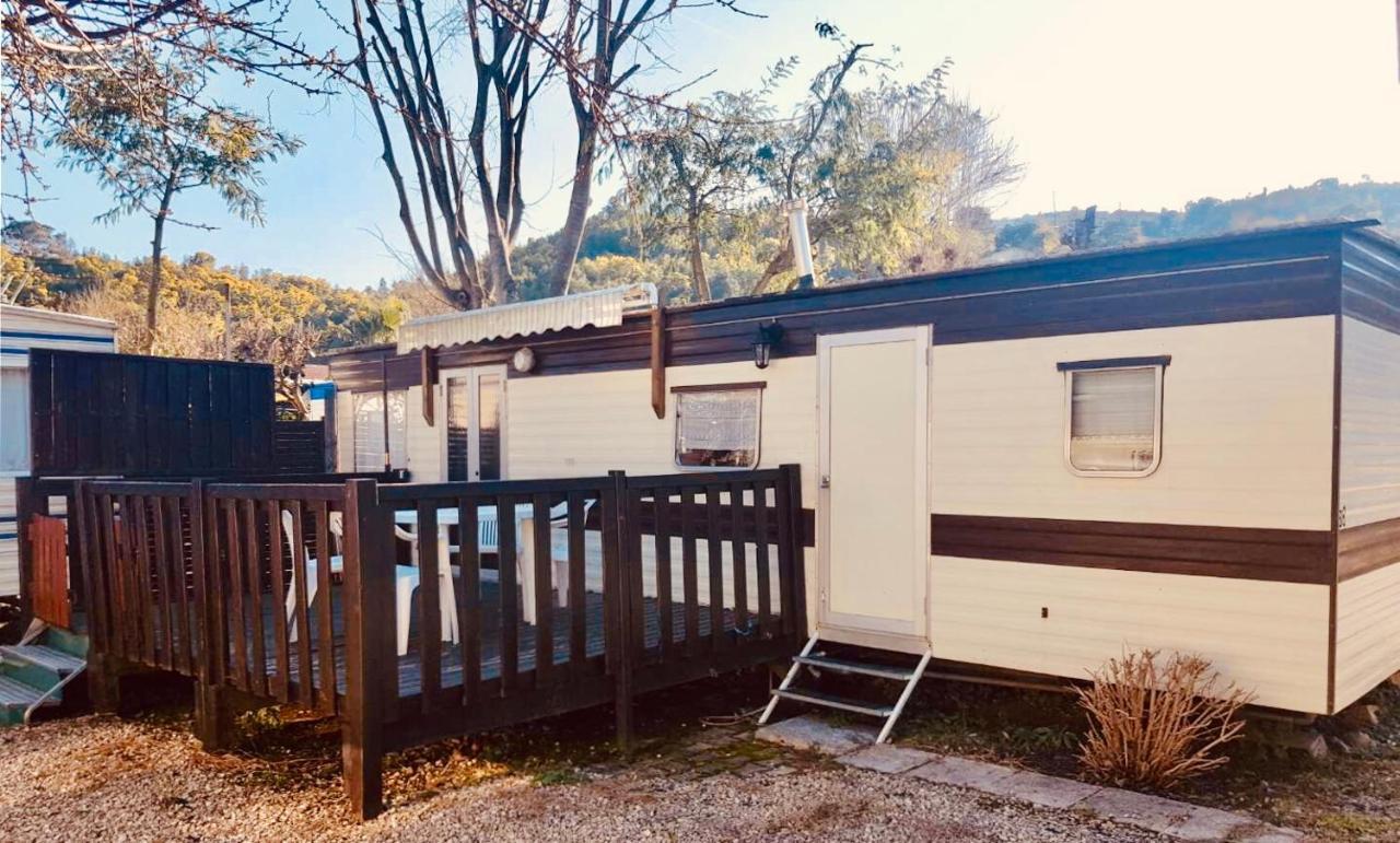 Camping Les Mimosas Hotel Pégomas Esterno foto